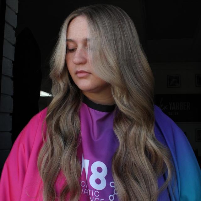 THE LUXURY EXTENSIONS EXPERIENCE